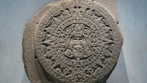 “耻辱榜头名之争：四强稳坐，哈登入围，神秘三甲晋升之谜揭晓”