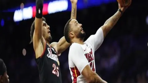 米内罗：中场调整助力球队逆境反弹